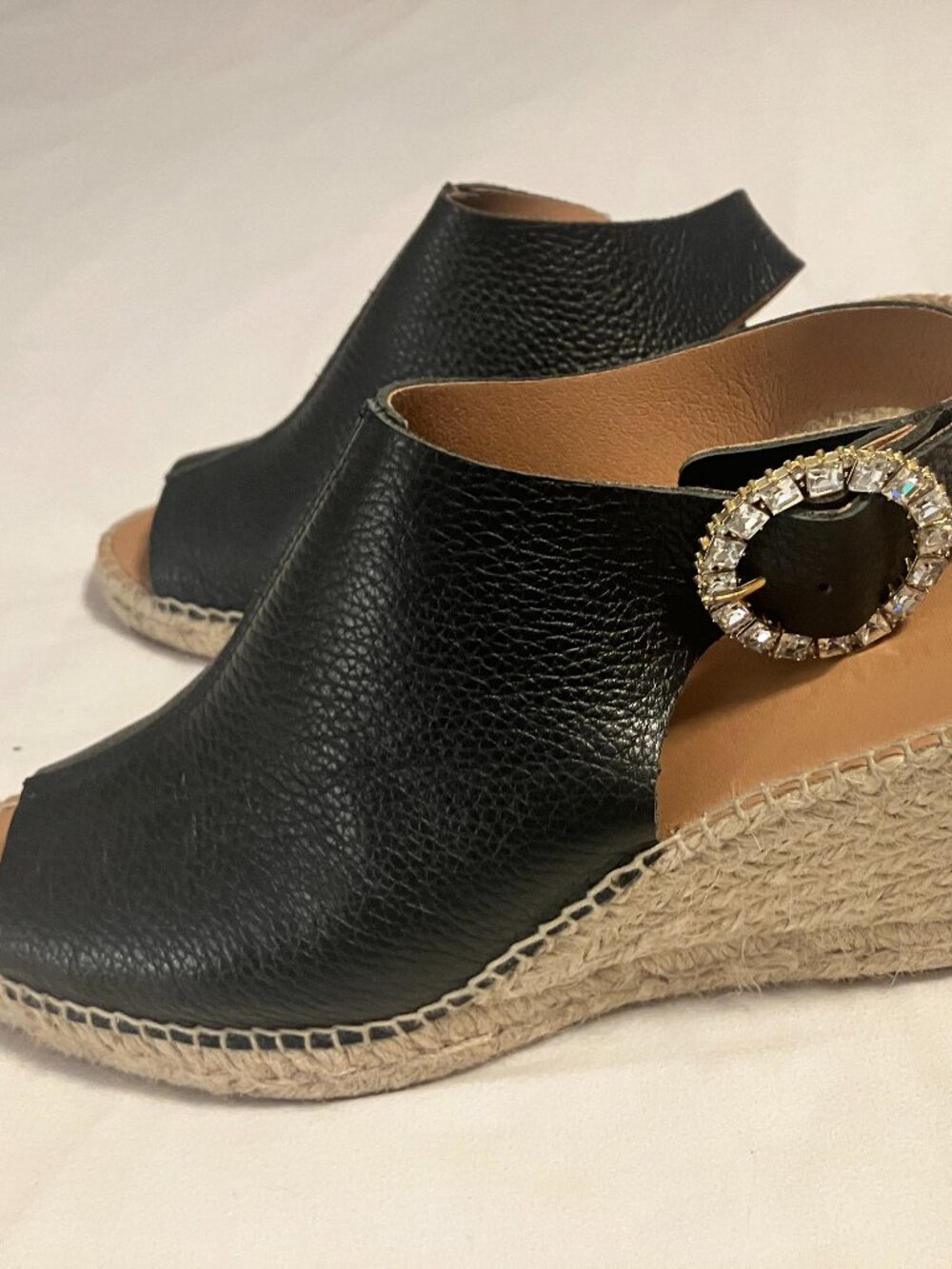 MAYPOL Made in Spain Leather Rhinestone Buckle Sandals – Size 10